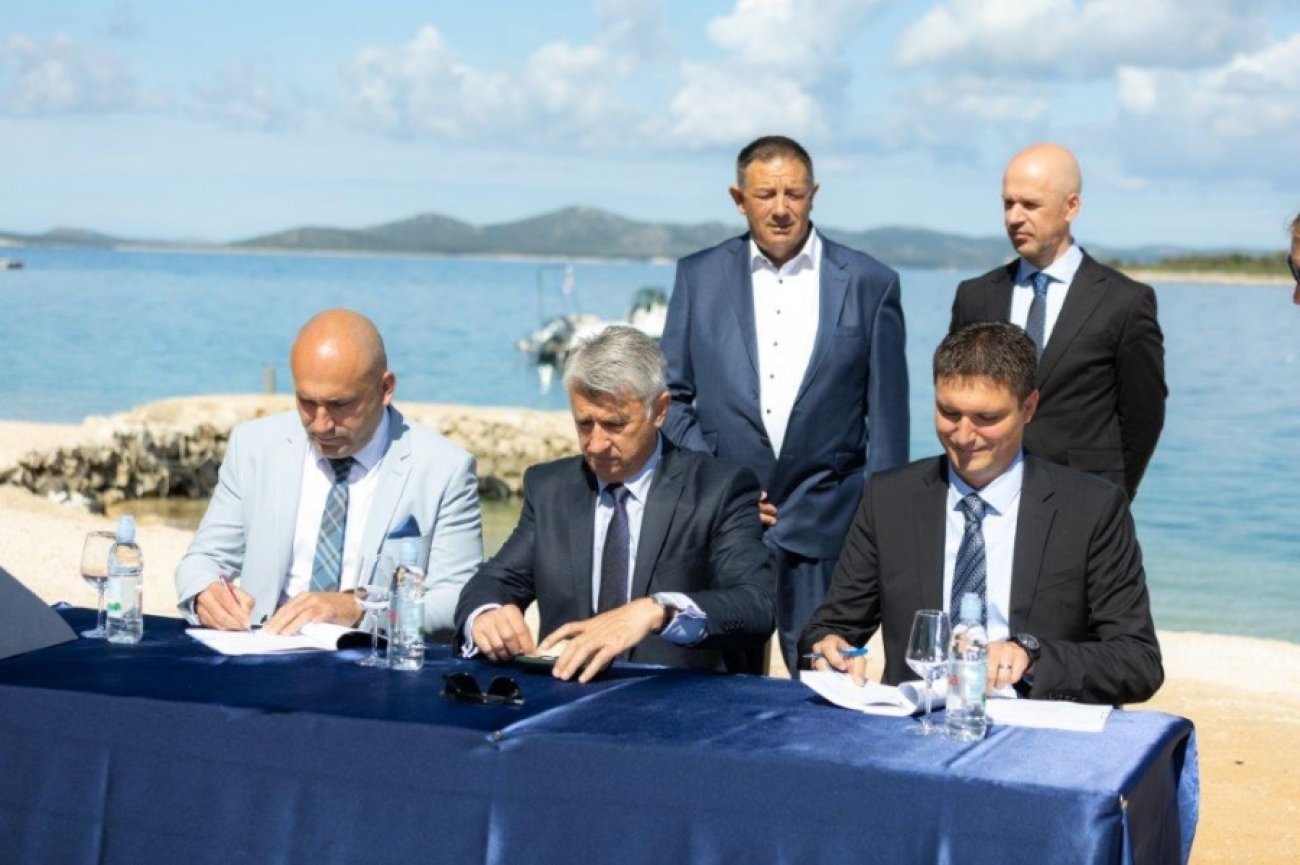 Potpisan Ugovor o koncesiji za luku nautičkog turizma-Marinu Drage