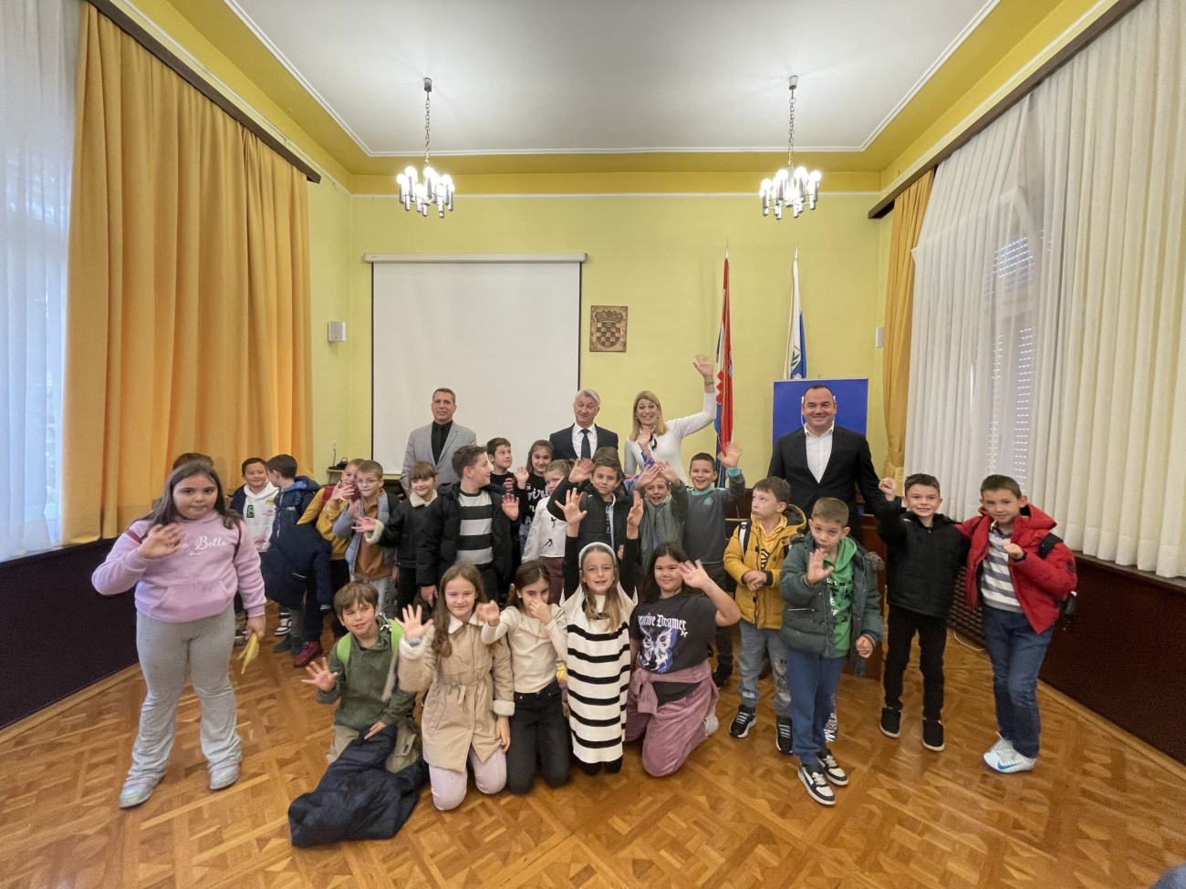 Učenici 2. razreda OŠ Šimuna Kožičića Benje posjetili Zadarsku županiju