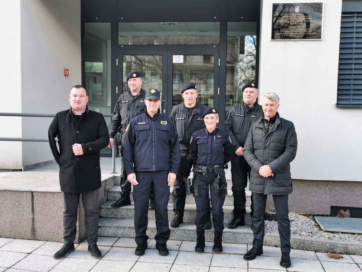 Župan Longin posjetio graničnu policiju: Sigurnost je brend Zadarske županije
