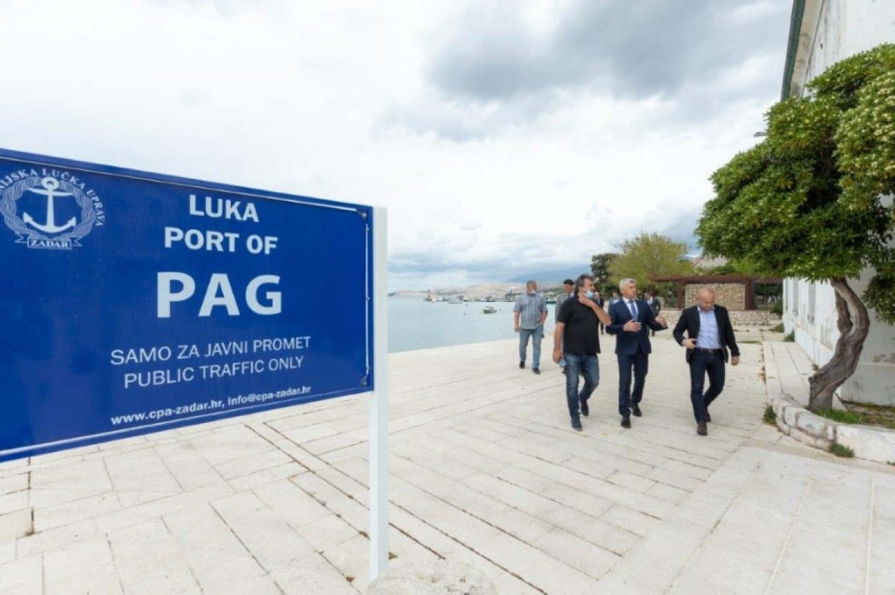 Župan Longin i zamjenik generalnog direktora Hrvatskih voda Dujmović posjetili Grad Pag