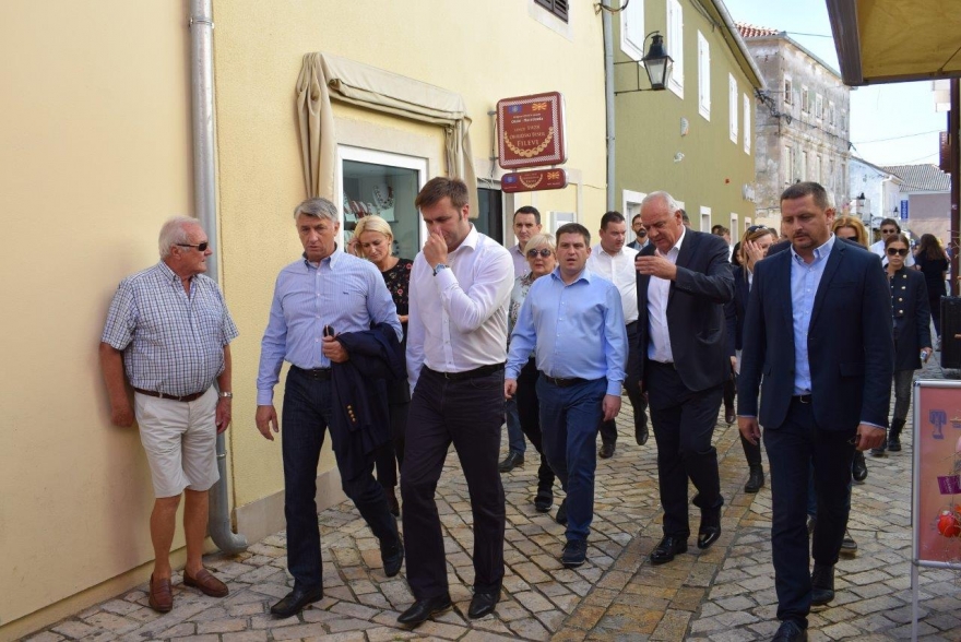 Ministri u obilasku oštećenih lokacija u Zadarskoj županiji