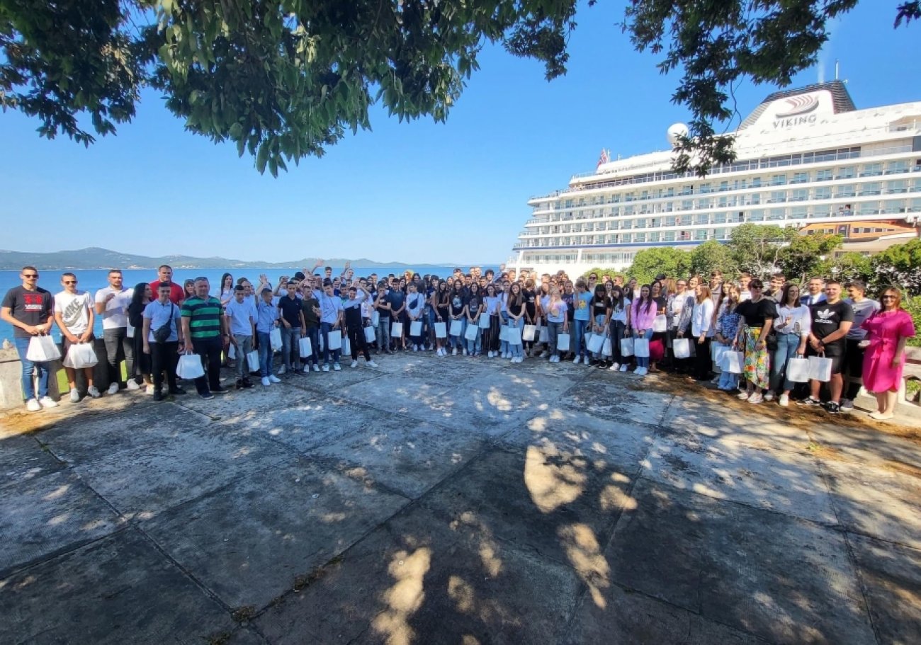 Župan primio nagrađene učenike