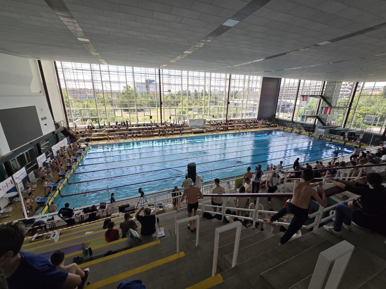 Plivači PK Zadar predstavili Zadarsku županiju u Češkoj na natjecanju “Májové Brno 2024."