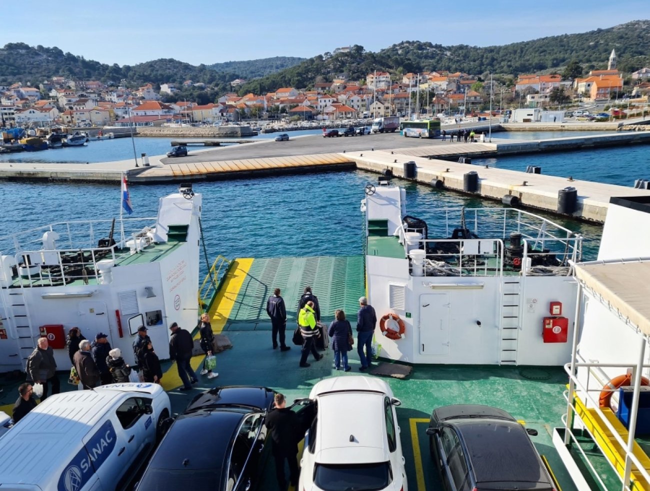 Otvorena nova trajektna luka u Tkonu vrijedna 45 milijuna kuna